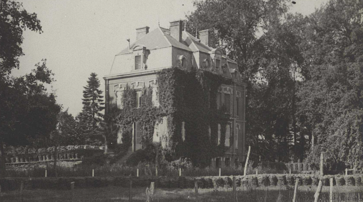 VAL 432 125 LES LOGES chateau 20 septembre 1915