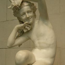 La Jeune Fille à la coquille (1863-1867), marbre, Washington, National (…)