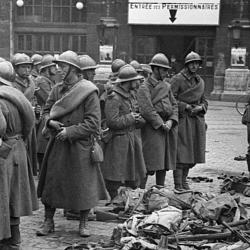 1er_juin_lille_bundesarchiv_permissionnaires.jpg