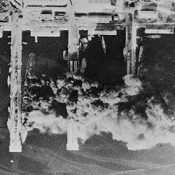 Quai Milhaud la flotte sabordée novembre 1942 Toulon