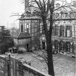 Château de la belle Gabrielle Seeberger frères Courbevoie