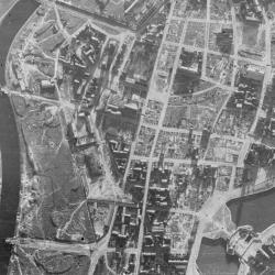 Dunkerque centre ville bombardé 12-1944 IGN