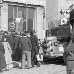 140 quai du port : Le Comptoir des Régates transformé en centre de triage le (…)