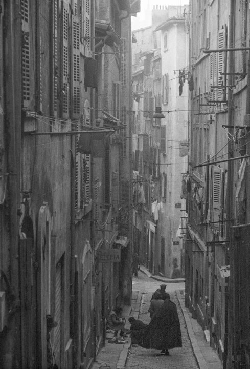 Rue Ganderie ? rejoignant par la rue Lacydon ? Januar 1943 Marseille 