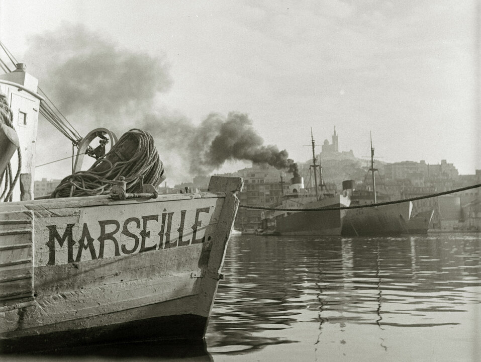 Le Sampiero Corso à quai Marseille 1942