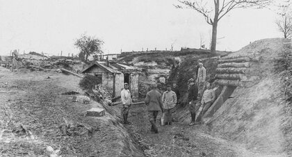  Abri d'un capitaine 23 Avril 1916 Carrière Mallet (près de Lamotte - Oise)